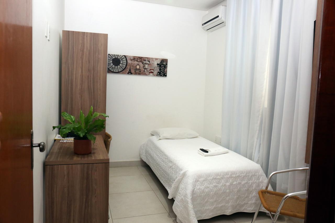 Licia Hotel Joao Pinheiro Exterior foto