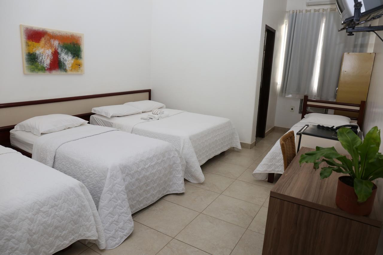 Licia Hotel Joao Pinheiro Exterior foto